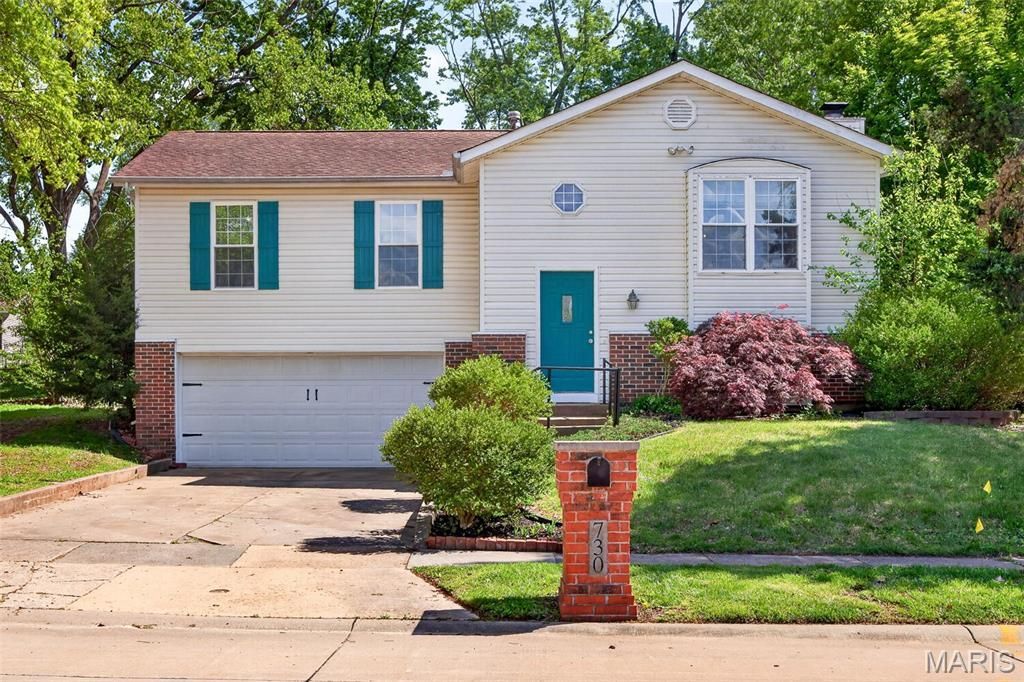 730 Millwood Drive , Saint Peters, MO 63376 Main Photo