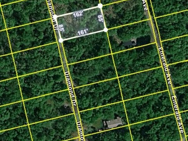 28 Diamond Drive , Gouldsboro, PA 18424