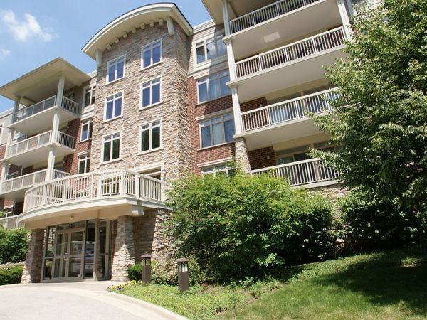 425 BENJAMIN Drive , Unit 209, Vernon Hills, IL 60061