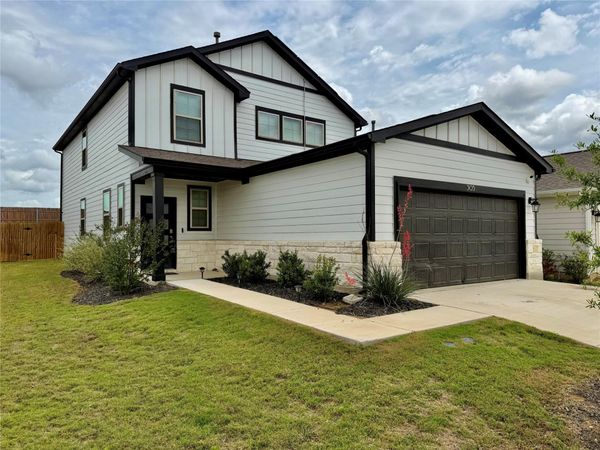 305 Tolo DR , Elgin, TX 78621