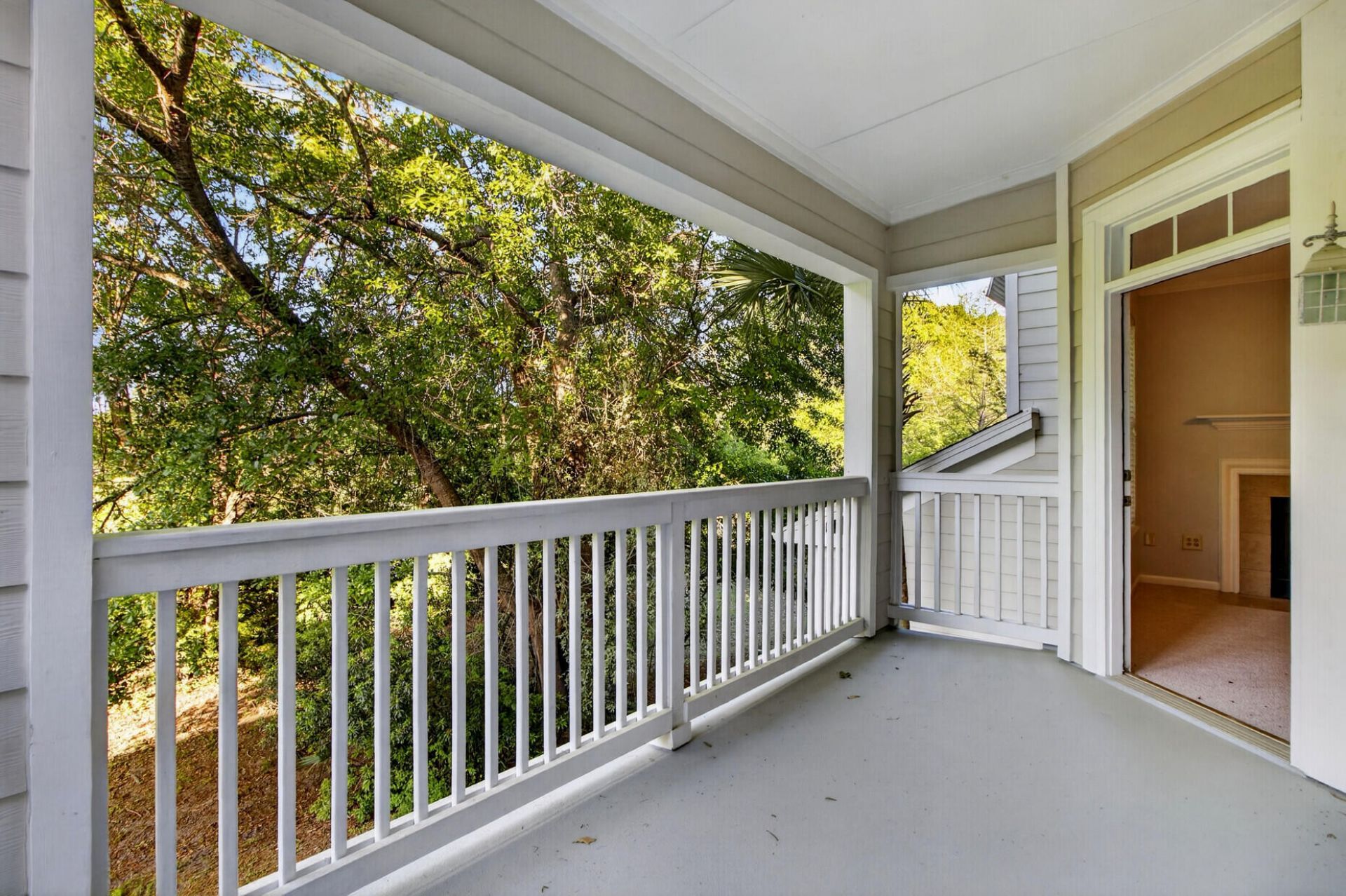 45 Sycamore Avenue Photo 10