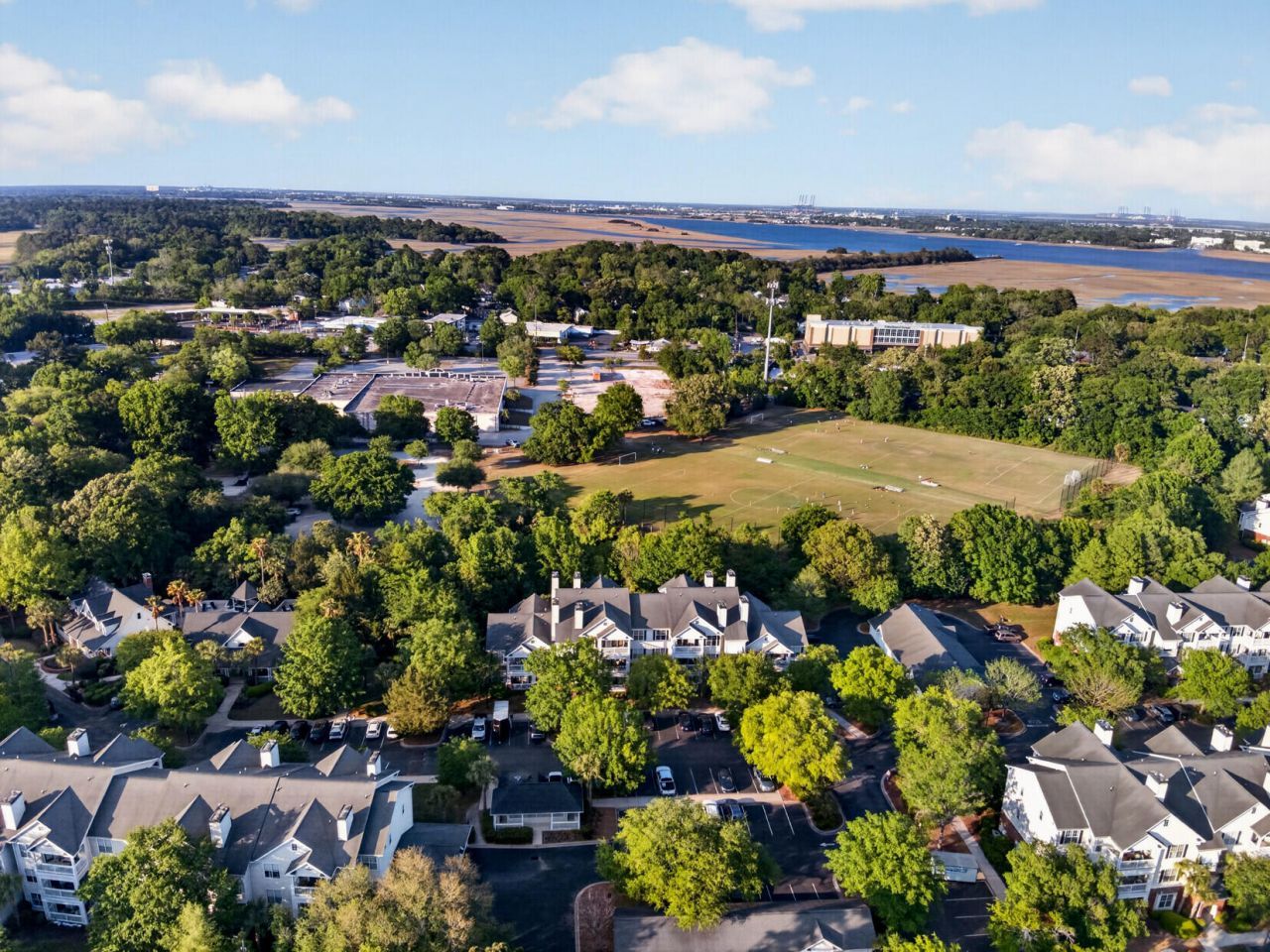 45 Sycamore Avenue Photo 64