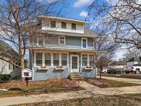 20 11th Avenue NW, Rochester, MN 55901