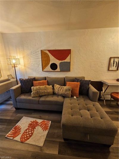 828 Wiggins Pass Rd, Unit 9, Naples, FL 34110 Photo