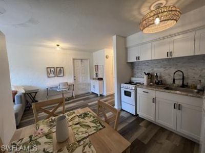 828 Wiggins Pass Rd, Unit 9, Naples, FL 34110 Photo