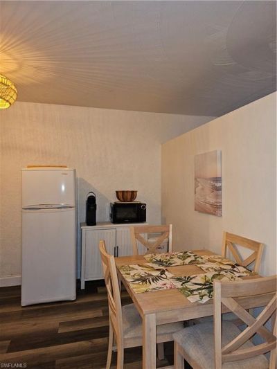 828 Wiggins Pass Rd, Unit 9, Naples, FL 34110 Photo
