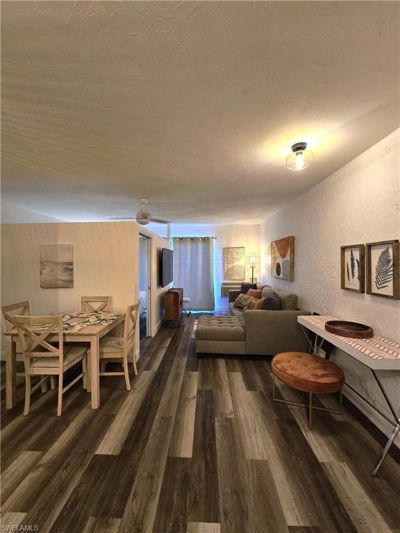 828 Wiggins Pass Rd, Unit 9, Naples, FL 34110 Photo
