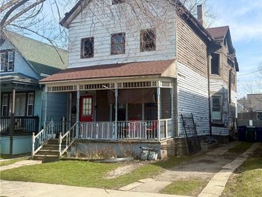 893 Prospect Avenue , Buffalo, NY 14213