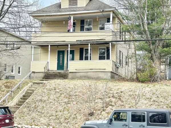 477-479 Calef Road, Manchester, NH 03103