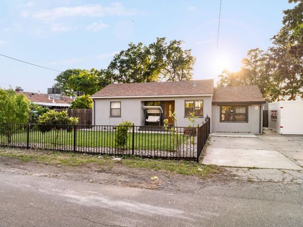 6731 5th St, Rio Linda, CA 95673