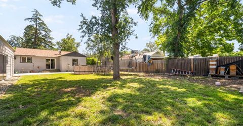6731 5th St, Rio Linda, CA 95673 Photo