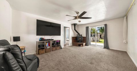 6731 5th St, Rio Linda, CA 95673 Photo