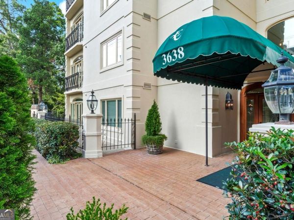 3638 Peachtree Road NE, Unit 306, Atlanta, GA 30319
