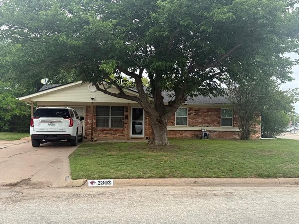 2302 S 38th Street, Abilene, TX 79605