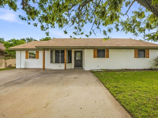 115 Doublehorn Street, Stephenville, TX 76401