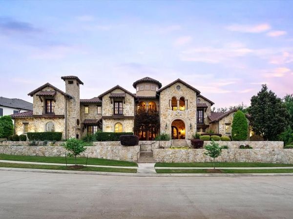 2504 Silver Table Drive, Lewisville, TX 75056