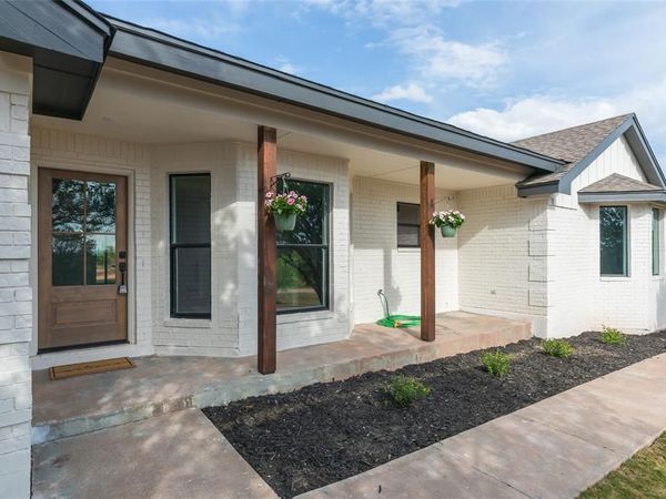 170 County Road 695 , Buffalo Gap, TX 79508