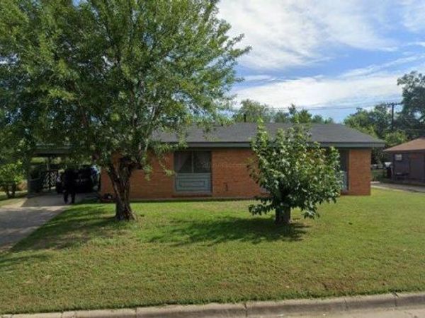 1525 Milmo Drive, Fort Worth, TX 76134