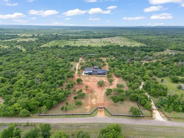 675 County Road 463 , Stephenville, TX 76401