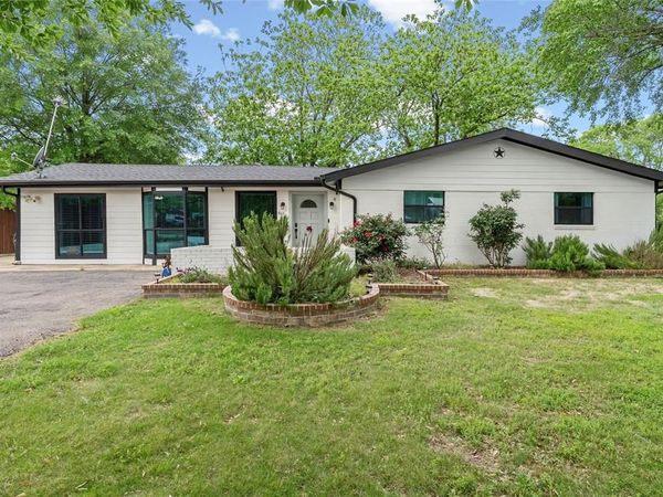 965 Farm Road 900 N, Saltillo, TX 75478