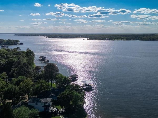 124 Shoreline Circle, Malakoff, TX 75148