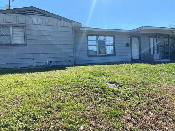 63 Mundt Street , Unit B, Denison, TX 75020