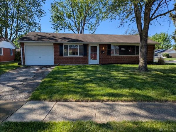 1006 N Nutmeg Square, Troy, OH 45373