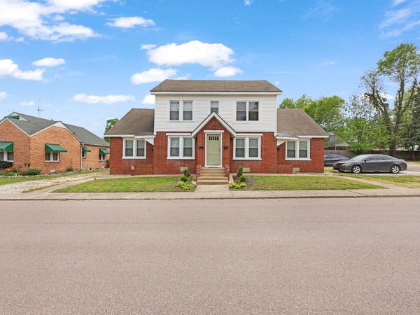 116 Summer St , Martin, TN 38237