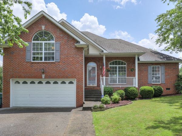 3334 Colchester Cir , Lebanon, TN 37087