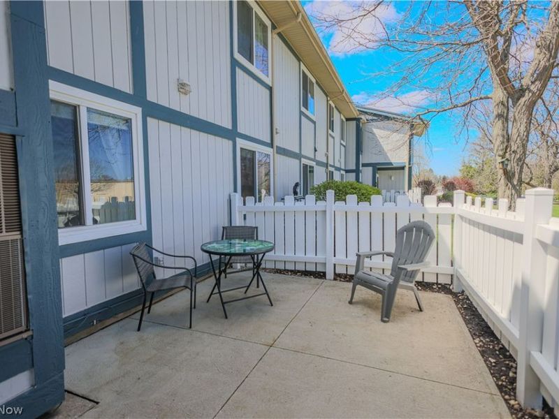 9040 Portage Pointe Drive, Unit B, Streetsboro, OH 44241 Photo 19