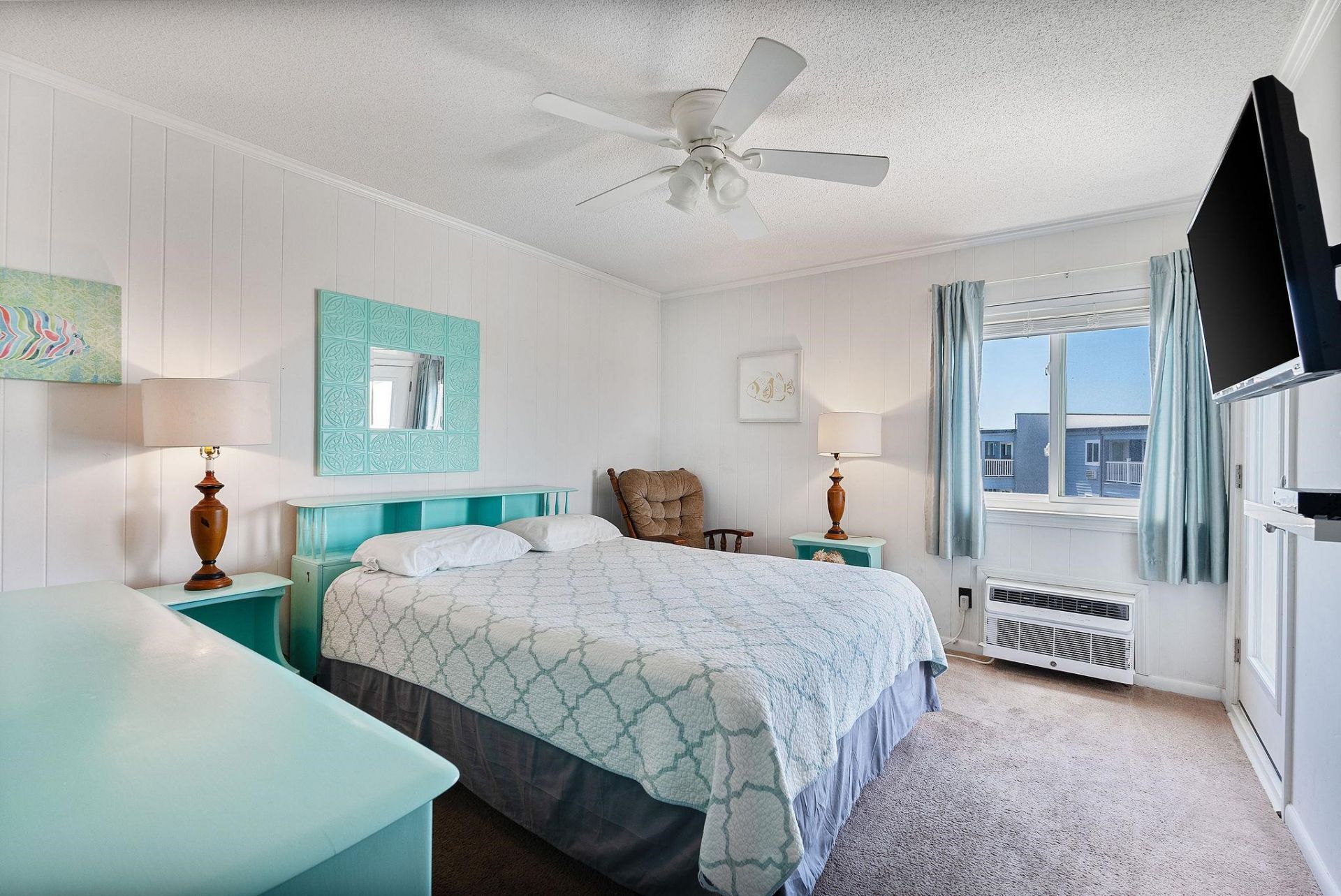 9540 Shore Dr.  Photo 17