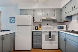 9540 Shore Dr.  photo 4