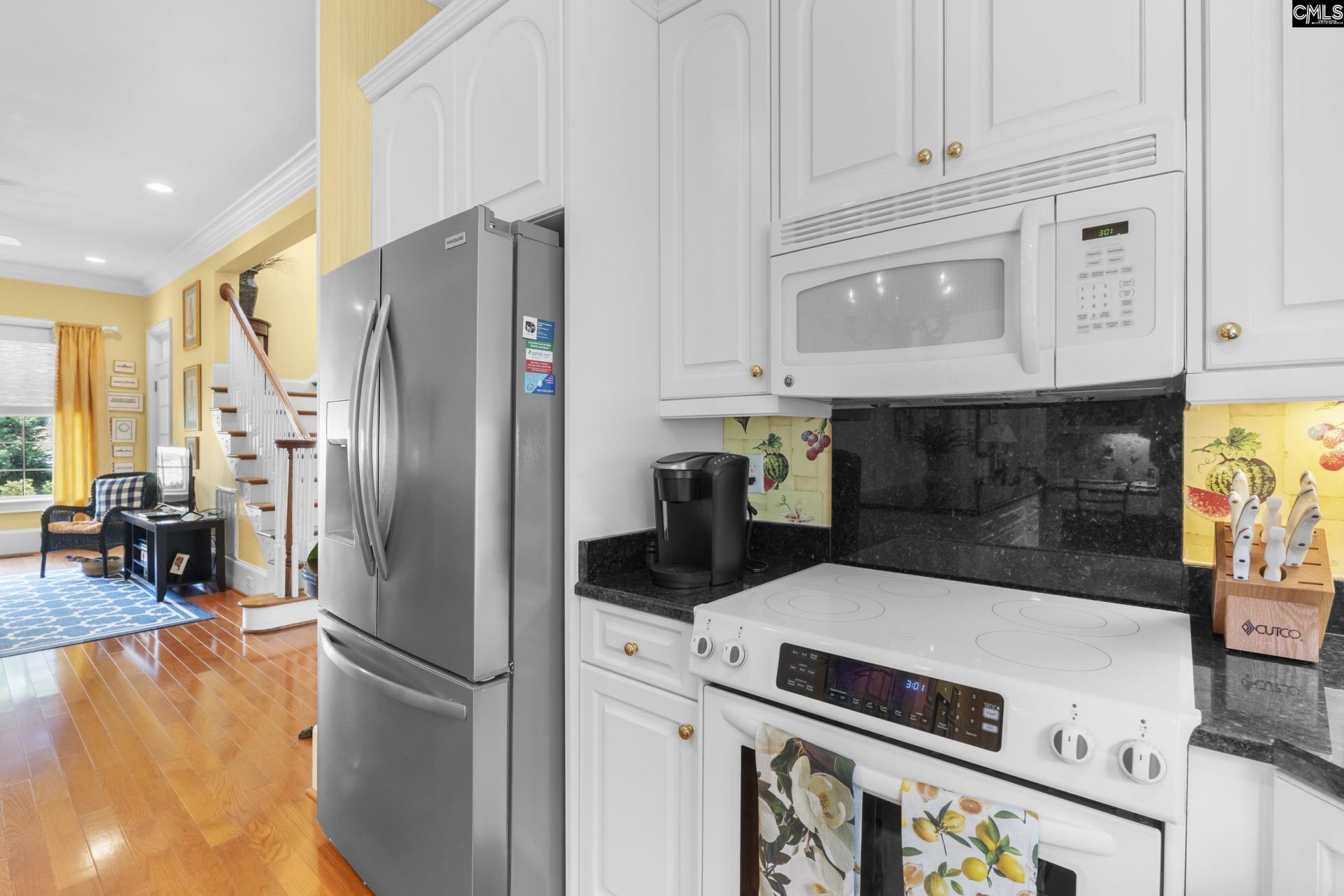 14 Varsity Lane  Photo 15