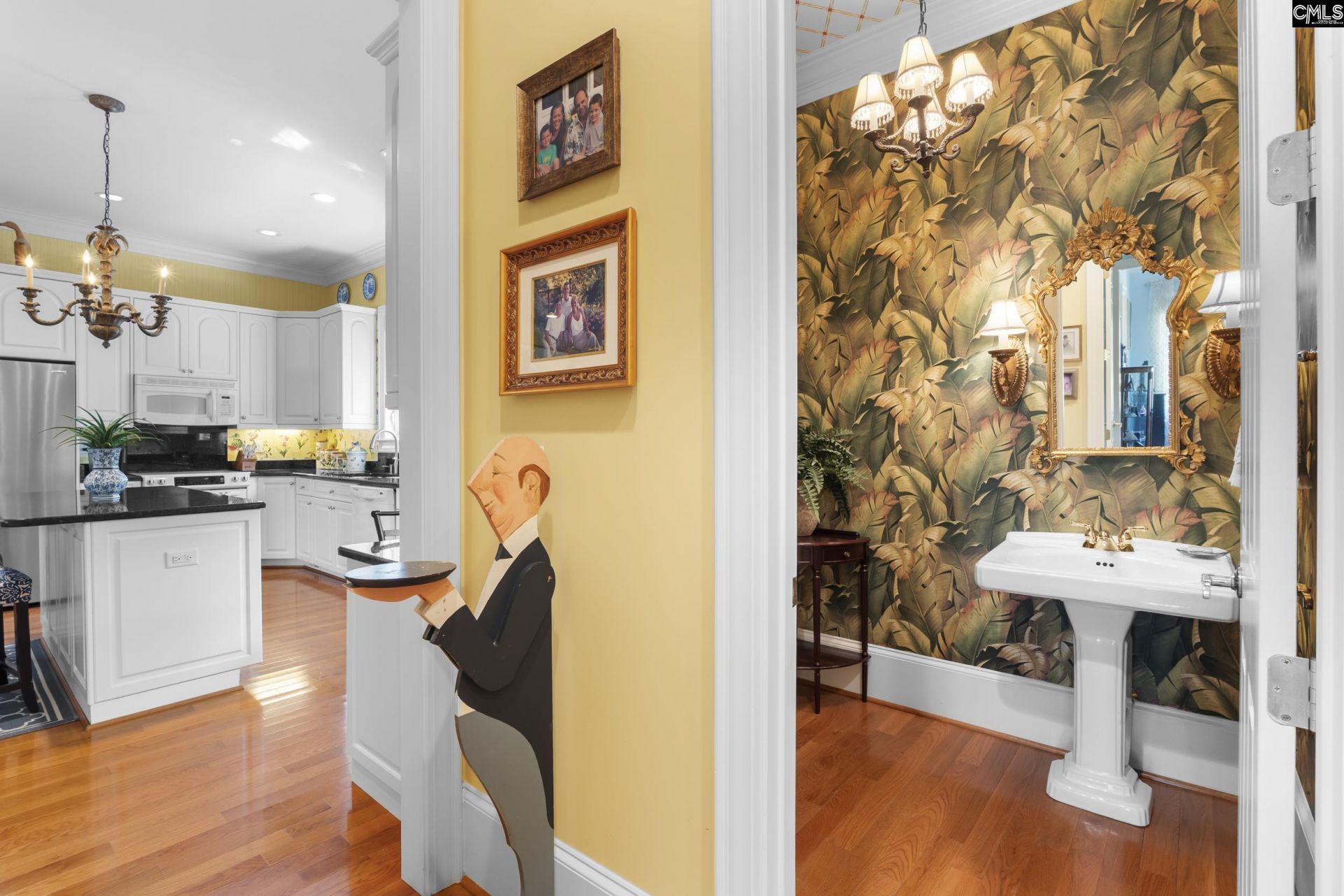 14 Varsity Lane  Photo 18