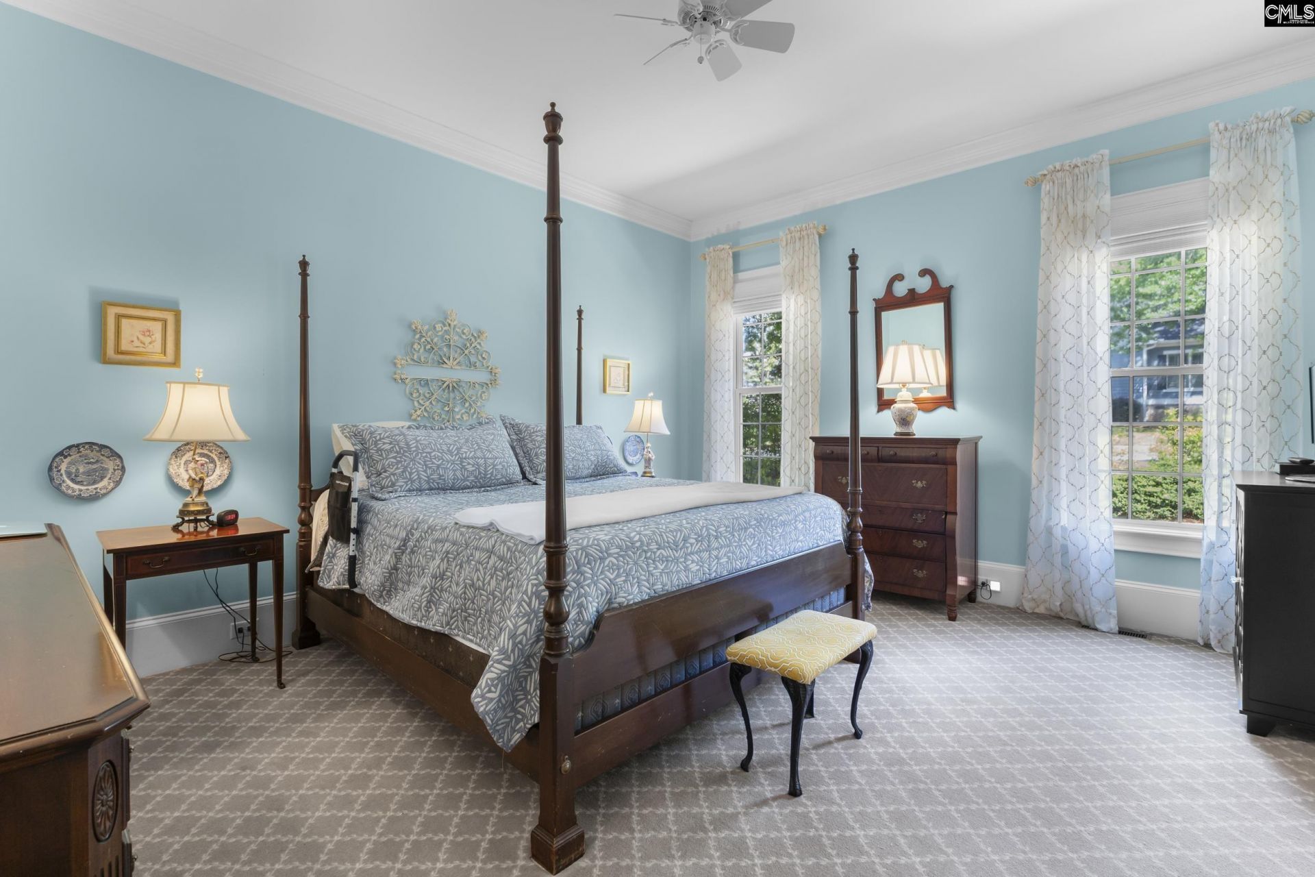 14 Varsity Lane  Photo 19