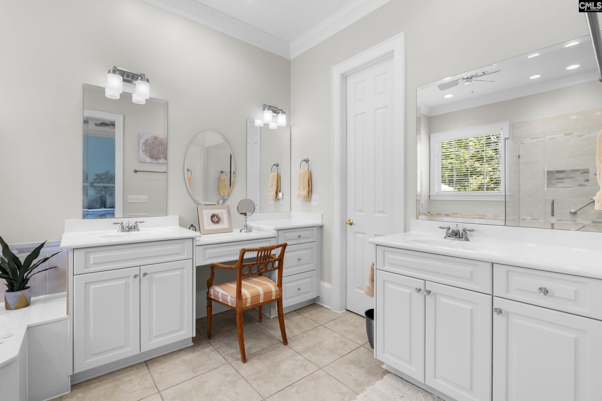 14 Varsity Lane  Photo 21