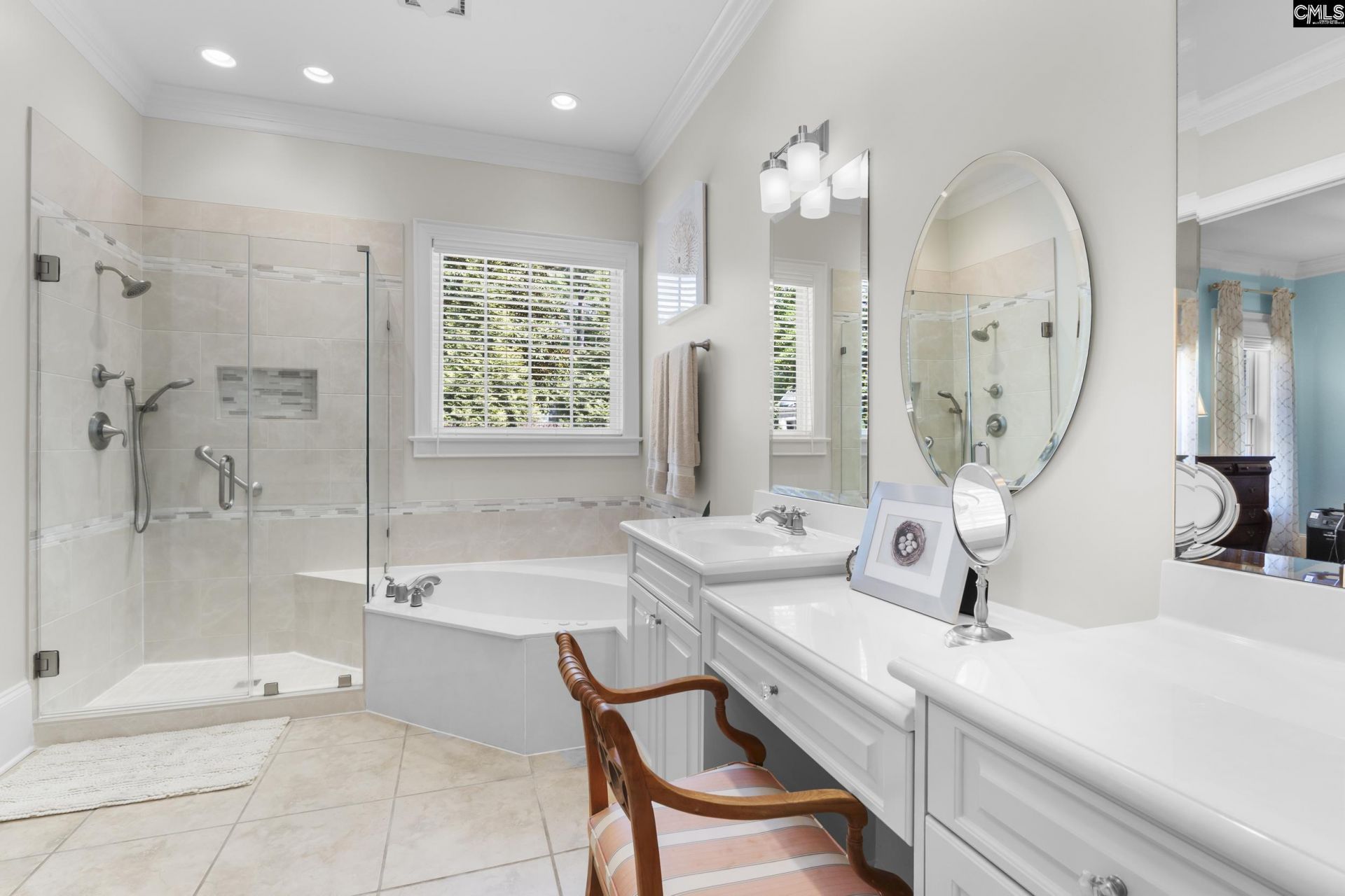 14 Varsity Lane  Photo 23