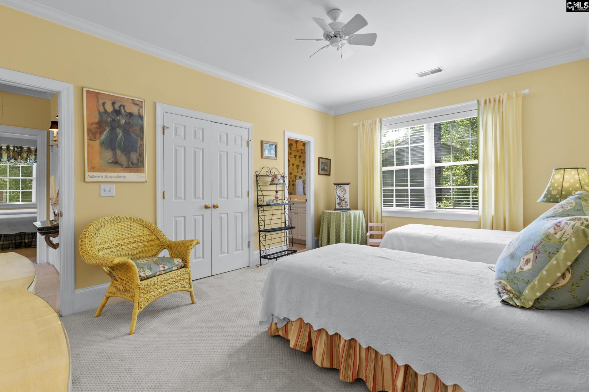 14 Varsity Lane  Photo 29