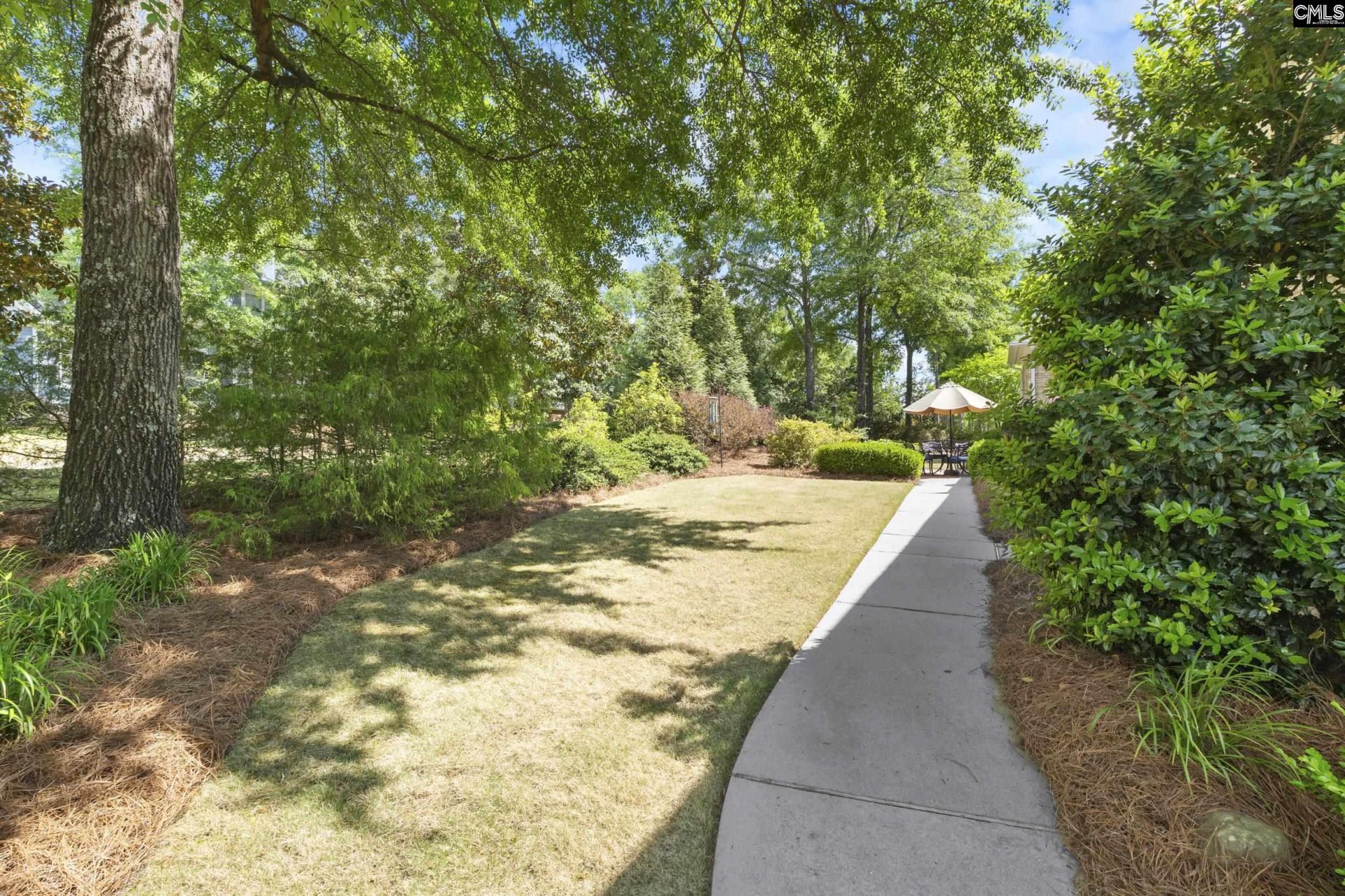 14 Varsity Lane  Photo 36