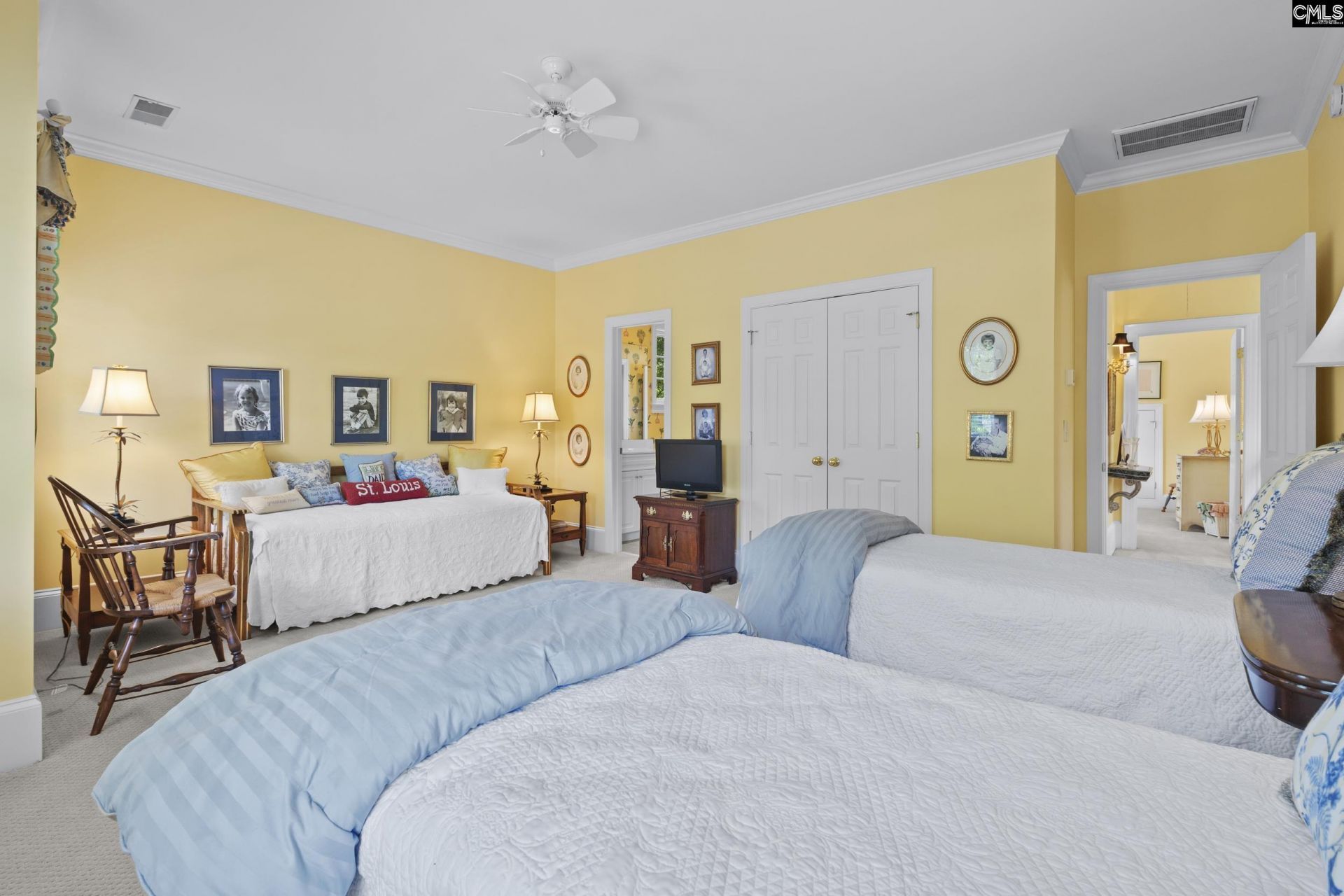 14 Varsity Lane  Photo 62