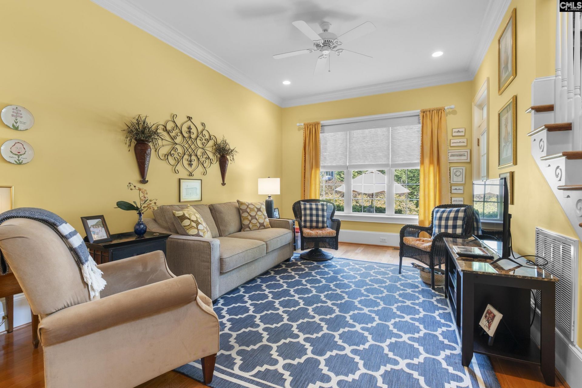 14 Varsity Lane  Photo 9