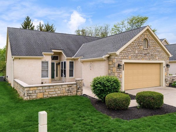 2513 ViLilly Circle E, Grove City, OH 43123