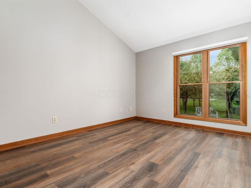 2513 ViLilly Circle E, Grove City, OH 43123 Photo 19