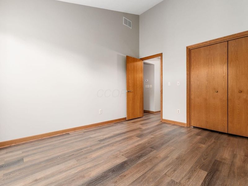 2513 ViLilly Circle E, Grove City, OH 43123 Photo 23