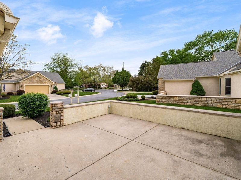 2513 ViLilly Circle E, Grove City, OH 43123 Photo 35