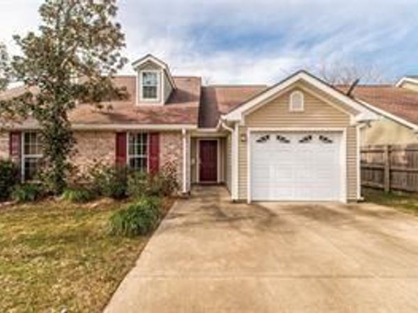 204 S GENERAL PERSHING Street, Hammond, LA 70403