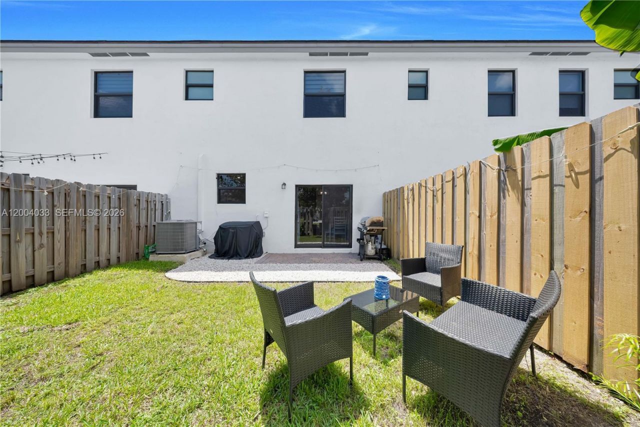23436 SW 129th Ave, Homestead, FL 33032 Photo