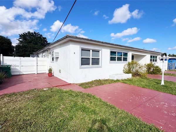 165 NE 162nd St, #B, Unit B, Miami, FL 33162