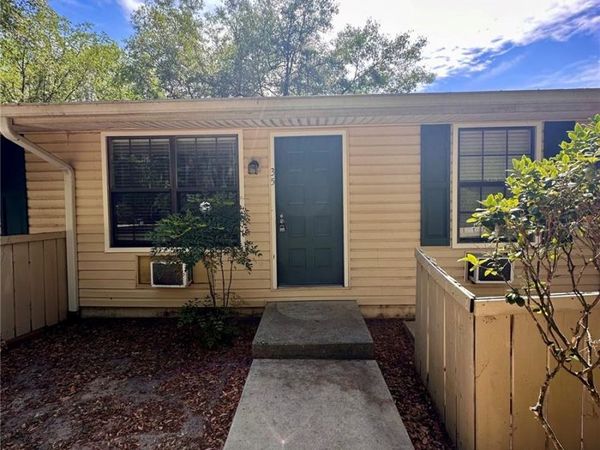 2490 SW 14TH DRIVE , Unit 35, GAINESVILLE, FL 32608