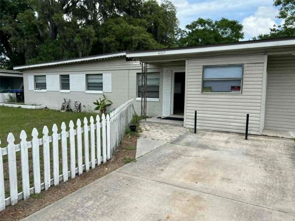 4207 MEADOWBROOK AVENUE , ORLANDO, FL 32808
